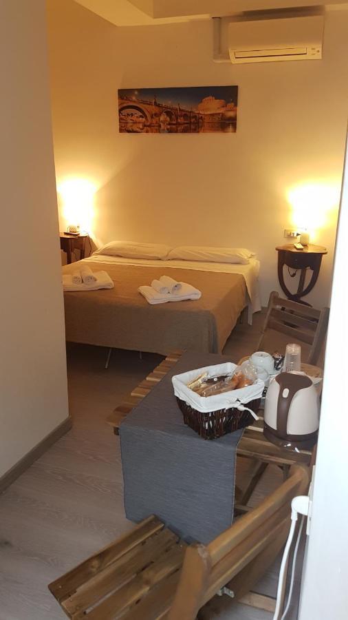 Affittacamere Domus Ferraro 2*